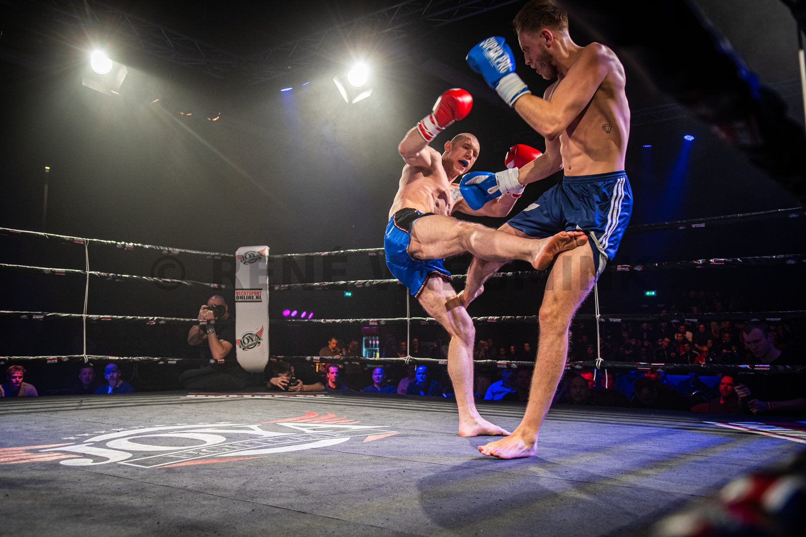 In Rabotheater De Meenthe vond de 10e editie van het vechtsportgala Battle Under The Tower plaats.