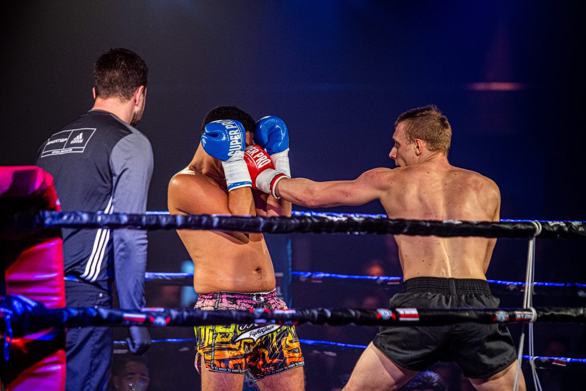 In Rabotheater De Meenthe vond de 10e editie van het vechtsportgala Battle Under The Tower plaats.