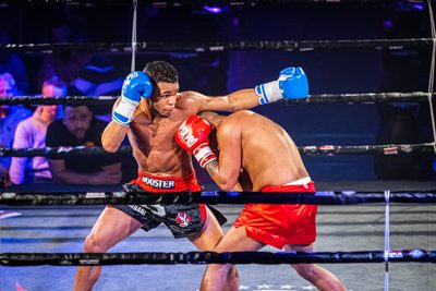 In Rabotheater De Meenthe vond de 10e editie van het vechtsportgala Battle Under The Tower plaats.