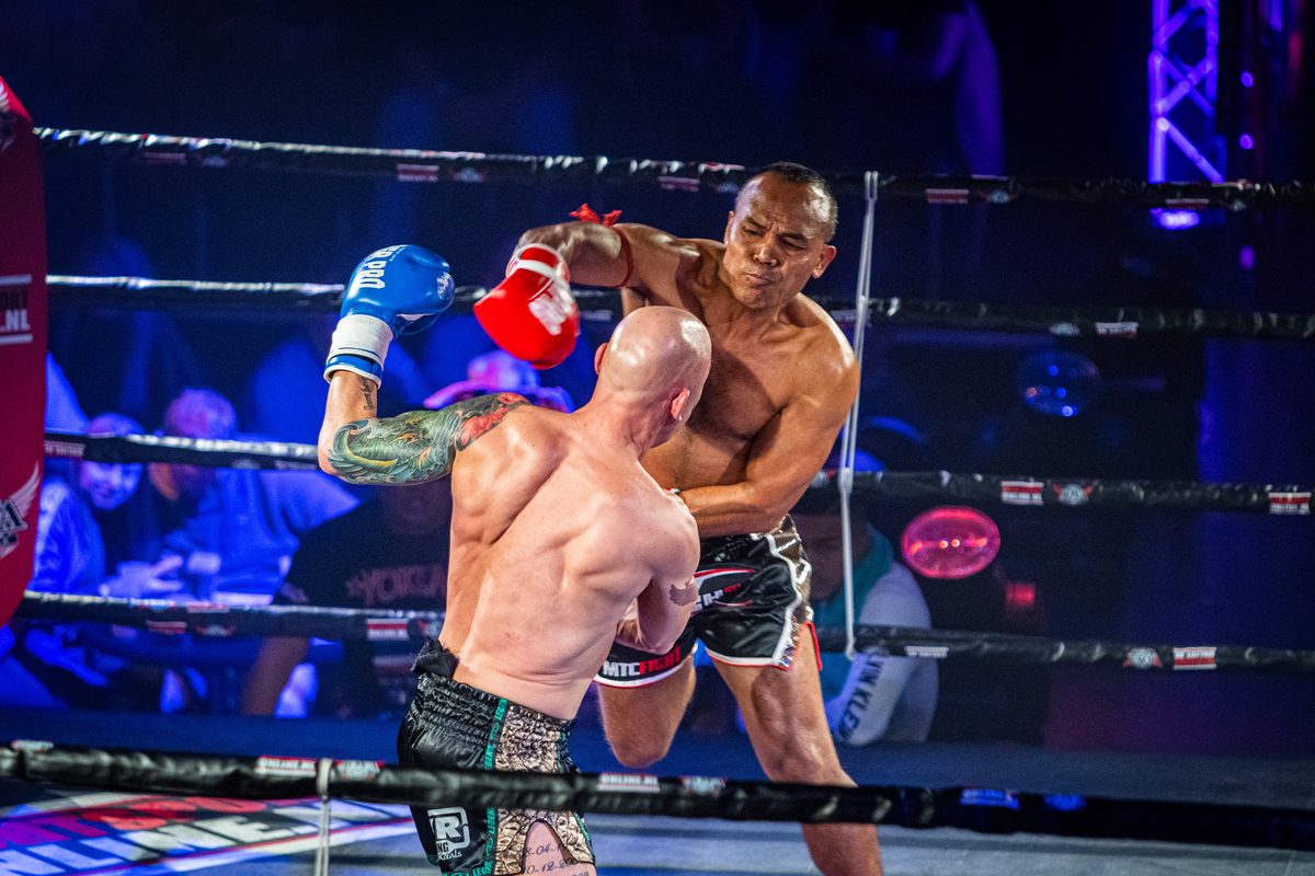 In Rabotheater De Meenthe vond de 10e editie van het vechtsportgala Battle Under The Tower plaats.