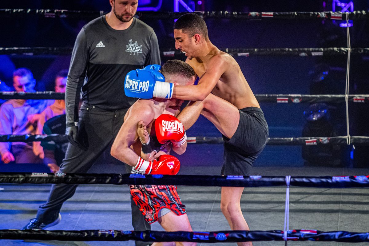 In Rabotheater De Meenthe vond de 10e editie van het vechtsportgala Battle Under The Tower plaats.