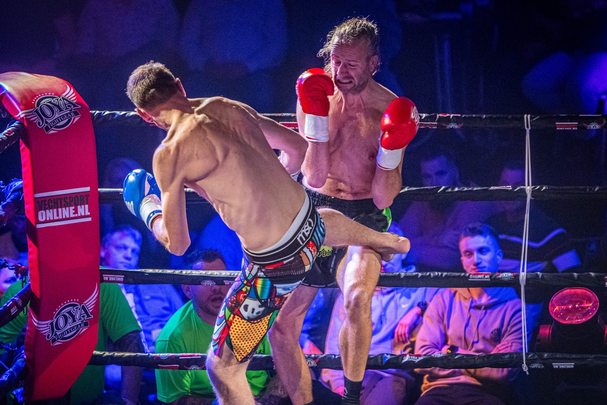 In Rabotheater De Meenthe vond de 10e editie van het vechtsportgala Battle Under The Tower plaats.