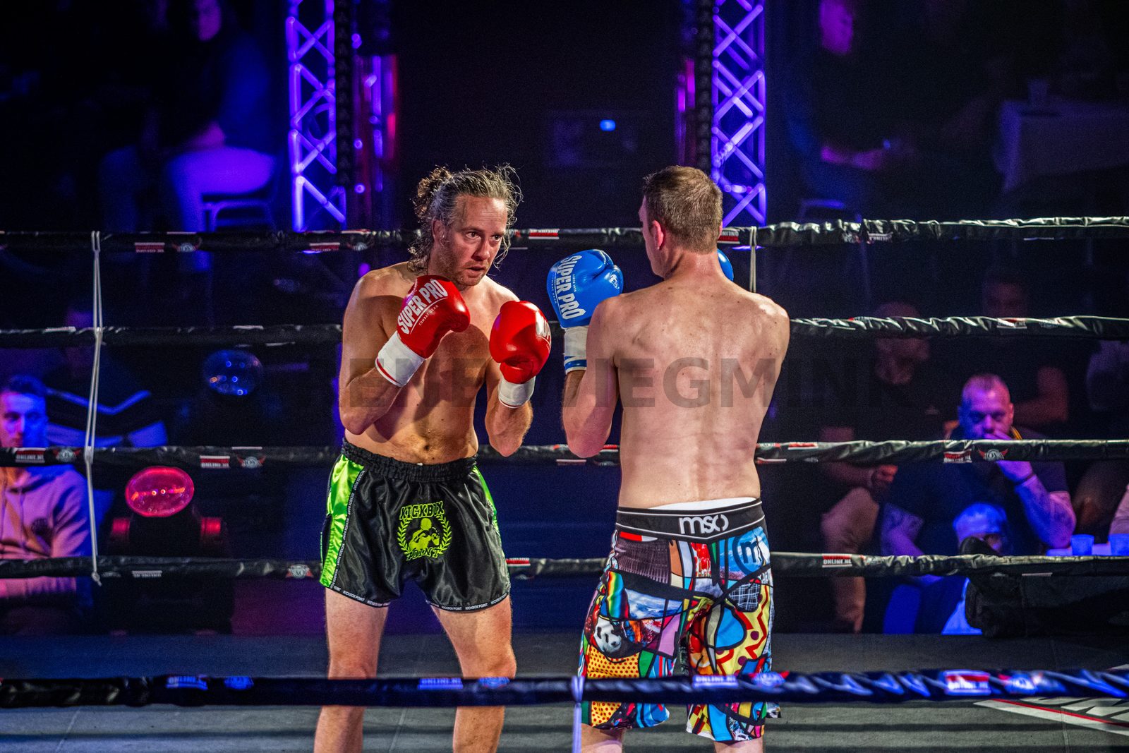 In Rabotheater De Meenthe vond de 10e editie van het vechtsportgala Battle Under The Tower plaats.