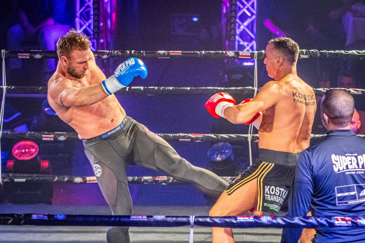In Rabotheater De Meenthe vond de 10e editie van het vechtsportgala Battle Under The Tower plaats.