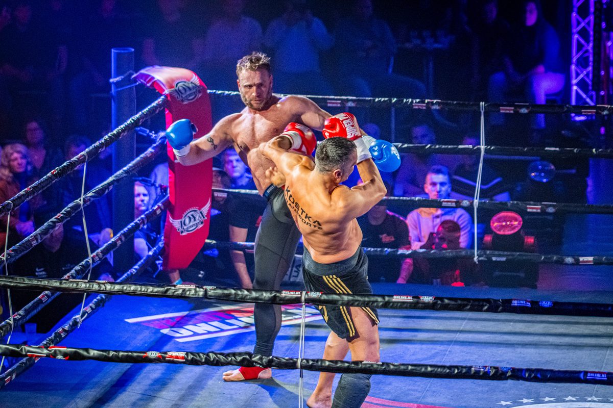 In Rabotheater De Meenthe vond de 10e editie van het vechtsportgala Battle Under The Tower plaats.