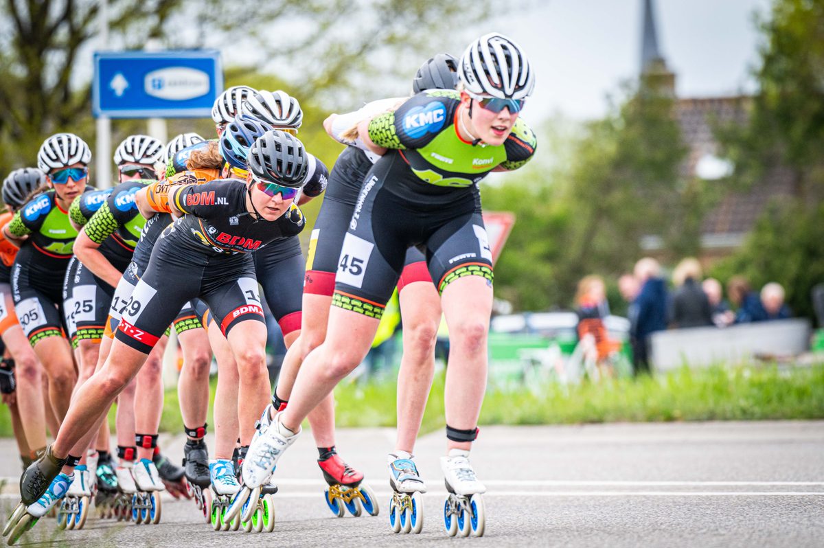 In Steenwijk is met 'de Klim van Steenwijk' het startschot gegeven voor de nationale skeelercompetitie. Bij de mannen was Bart Swings de winner, Marijke Groenewoud was dat bij de dames.