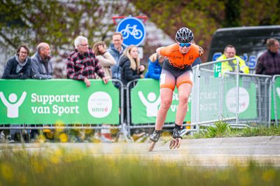 In Steenwijk is met 'de Klim van Steenwijk' het startschot gegeven voor de nationale skeelercompetitie. Bij de mannen was Bart Swings de winner, Marijke Groenewoud was dat bij de dames.