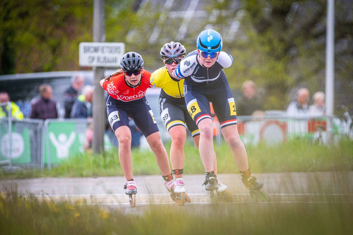 In Steenwijk is met 'de Klim van Steenwijk' het startschot gegeven voor de nationale skeelercompetitie. Bij de mannen was Bart Swings de winner, Marijke Groenewoud was dat bij de dames.