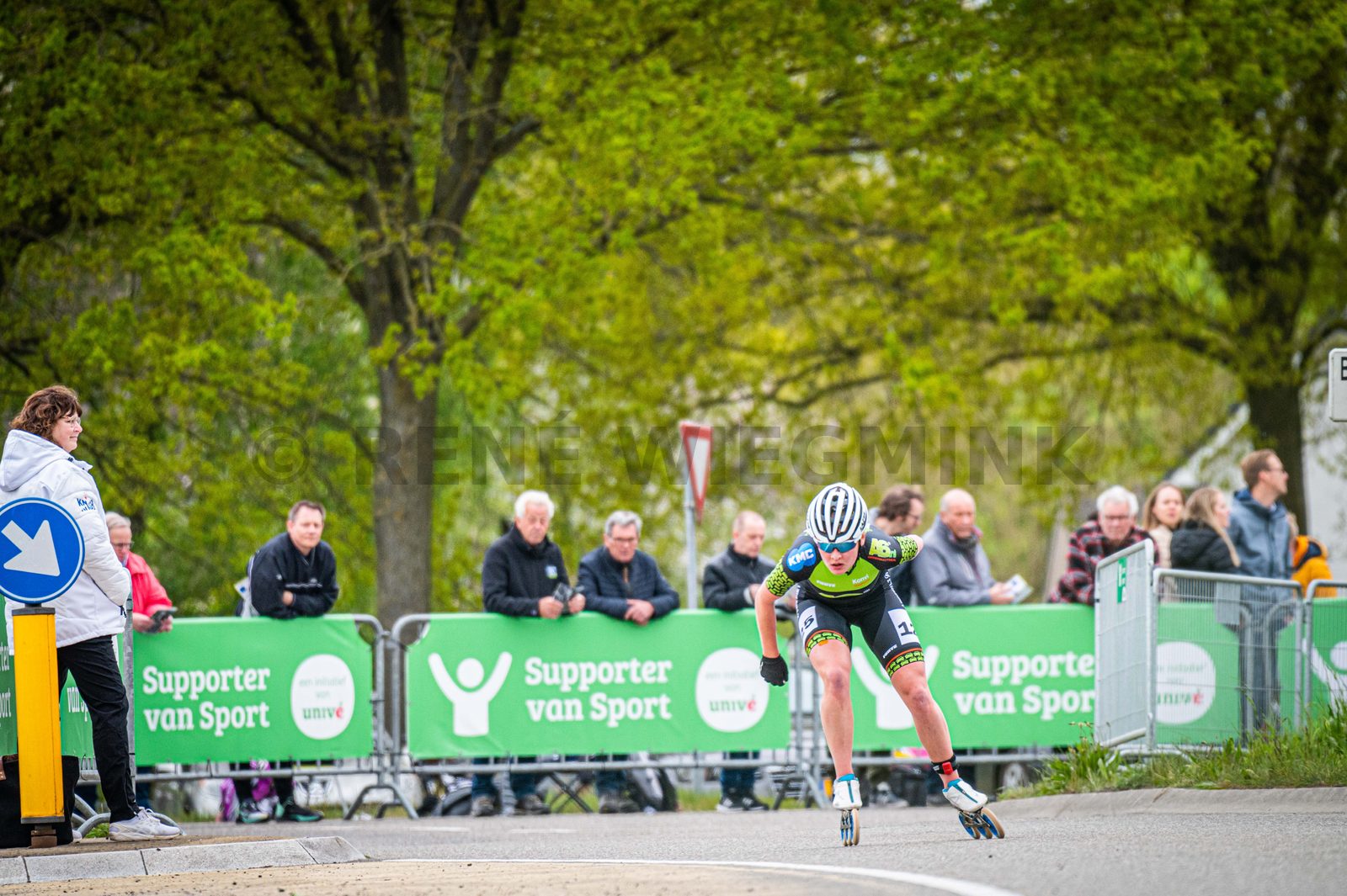 In Steenwijk is met 'de Klim van Steenwijk' het startschot gegeven voor de nationale skeelercompetitie. Bij de mannen was Bart Swings de winner, Marijke Groenewoud was dat bij de dames.