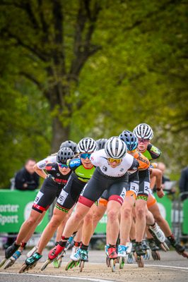 In Steenwijk is met 'de Klim van Steenwijk' het startschot gegeven voor de nationale skeelercompetitie. Bij de mannen was Bart Swings de winner, Marijke Groenewoud was dat bij de dames.