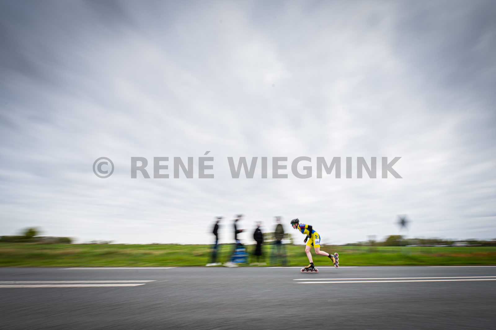 In Steenwijk is met 'de Klim van Steenwijk' het startschot gegeven voor de nationale skeelercompetitie. Bij de mannen was Bart Swings de winner, Marijke Groenewoud was dat bij de dames.