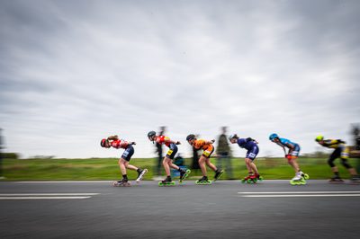 In Steenwijk is met 'de Klim van Steenwijk' het startschot gegeven voor de nationale skeelercompetitie. Bij de mannen was Bart Swings de winner, Marijke Groenewoud was dat bij de dames.