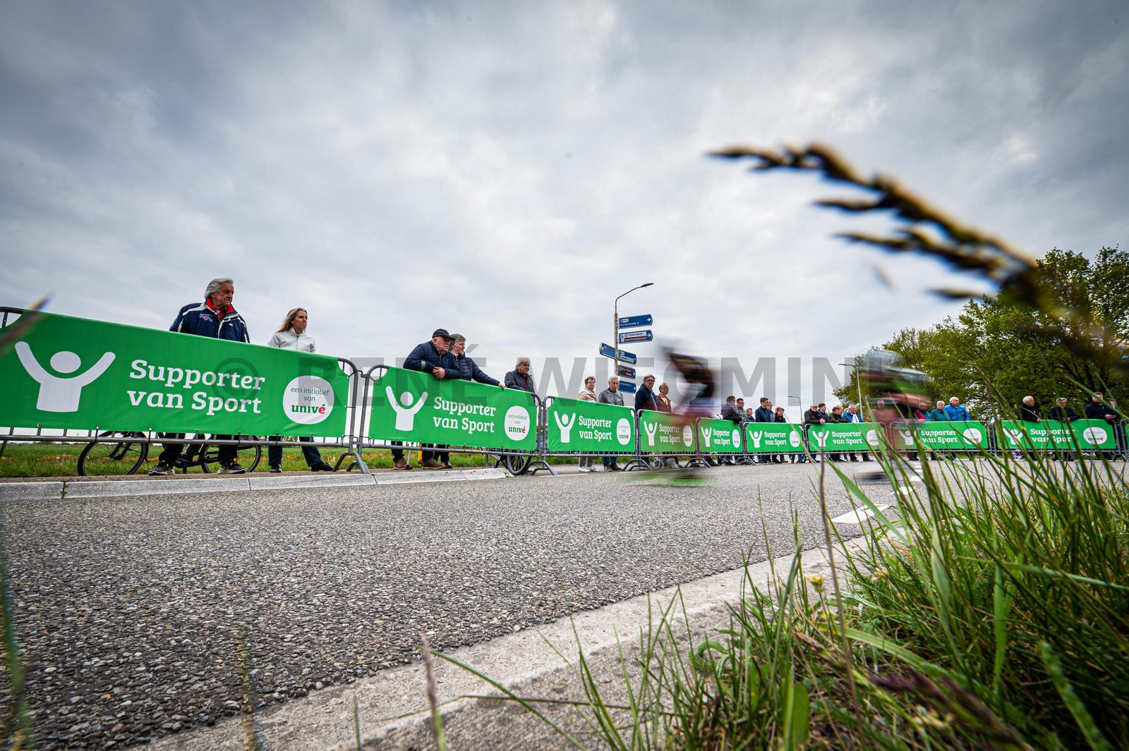 In Steenwijk is met 'de Klim van Steenwijk' het startschot gegeven voor de nationale skeelercompetitie. Bij de mannen was Bart Swings de winner, Marijke Groenewoud was dat bij de dames.