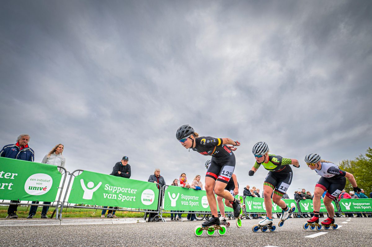 In Steenwijk is met 'de Klim van Steenwijk' het startschot gegeven voor de nationale skeelercompetitie. Bij de mannen was Bart Swings de winner, Marijke Groenewoud was dat bij de dames.