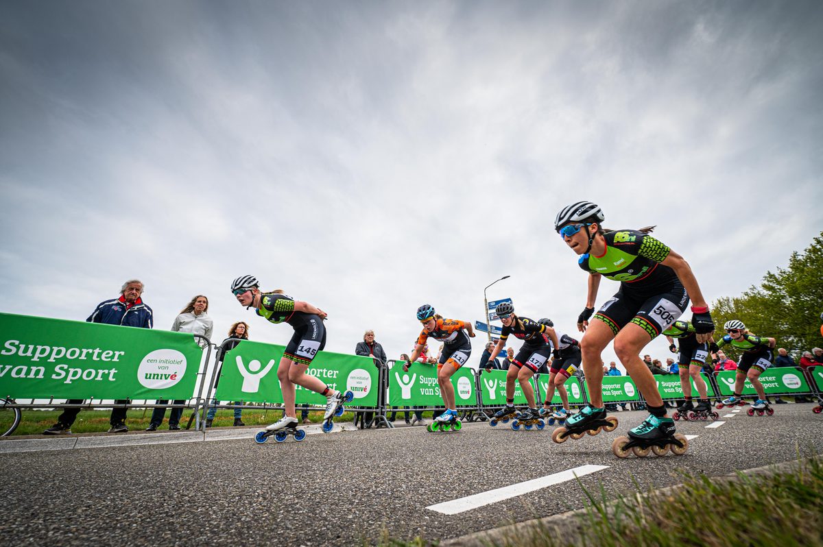In Steenwijk is met 'de Klim van Steenwijk' het startschot gegeven voor de nationale skeelercompetitie. Bij de mannen was Bart Swings de winner, Marijke Groenewoud was dat bij de dames.