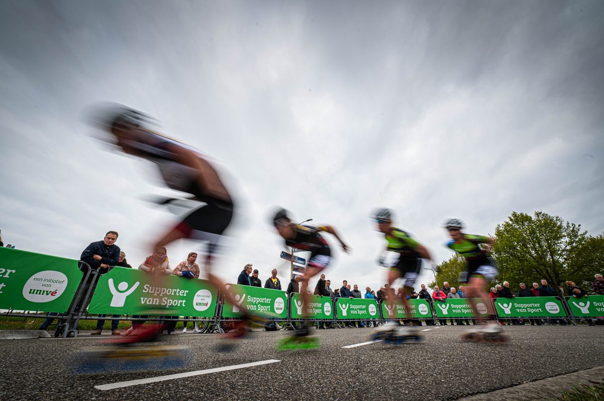 In Steenwijk is met 'de Klim van Steenwijk' het startschot gegeven voor de nationale skeelercompetitie. Bij de mannen was Bart Swings de winner, Marijke Groenewoud was dat bij de dames.