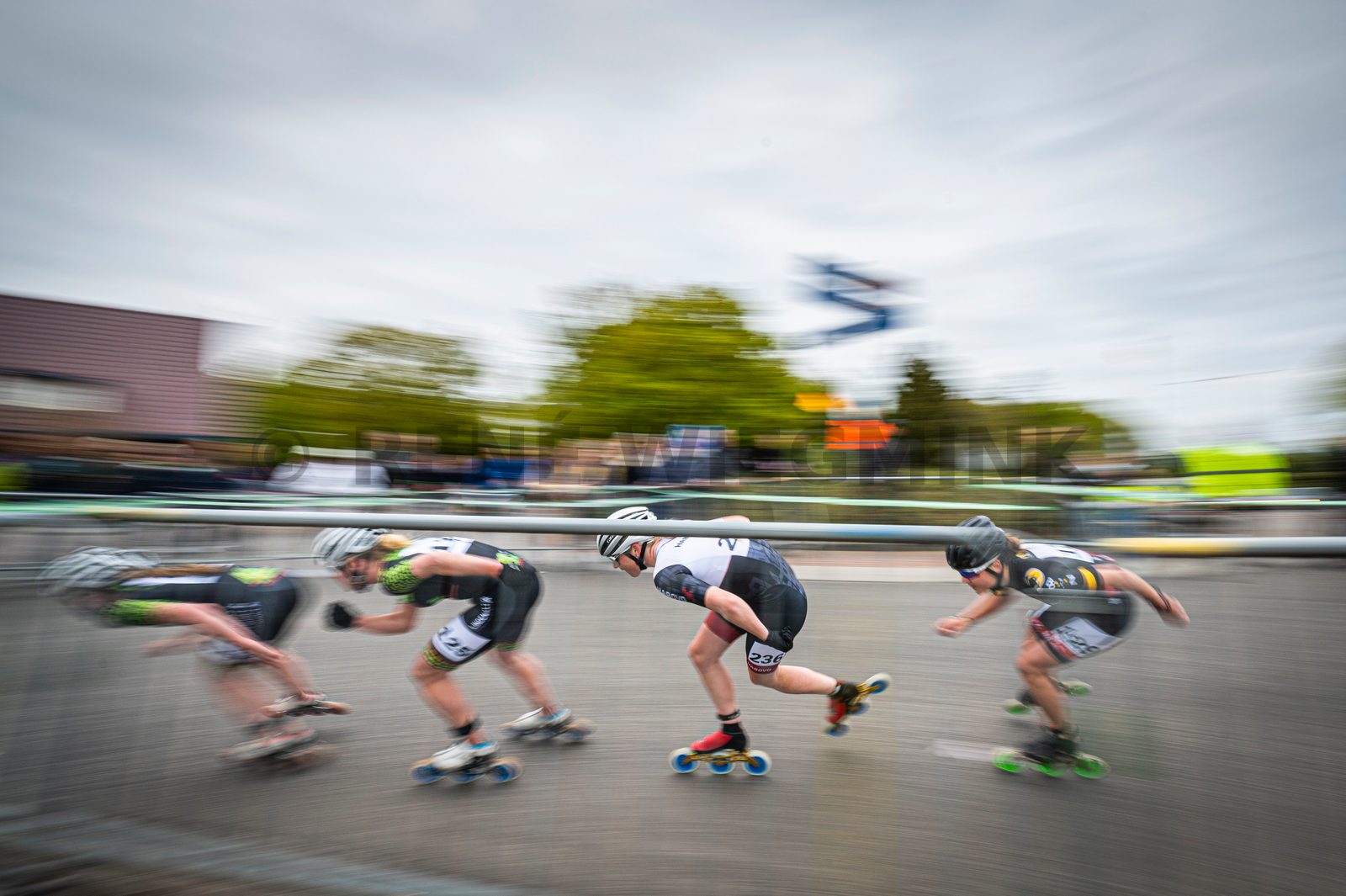 In Steenwijk is met 'de Klim van Steenwijk' het startschot gegeven voor de nationale skeelercompetitie. Bij de mannen was Bart Swings de winner, Marijke Groenewoud was dat bij de dames.