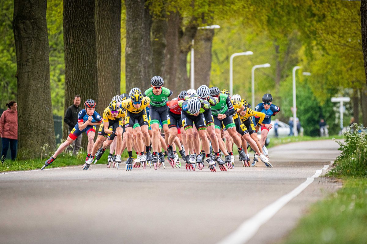 In Steenwijk is met 'de Klim van Steenwijk' het startschot gegeven voor de nationale skeelercompetitie. Bij de mannen was Bart Swings de winner, Marijke Groenewoud was dat bij de dames.