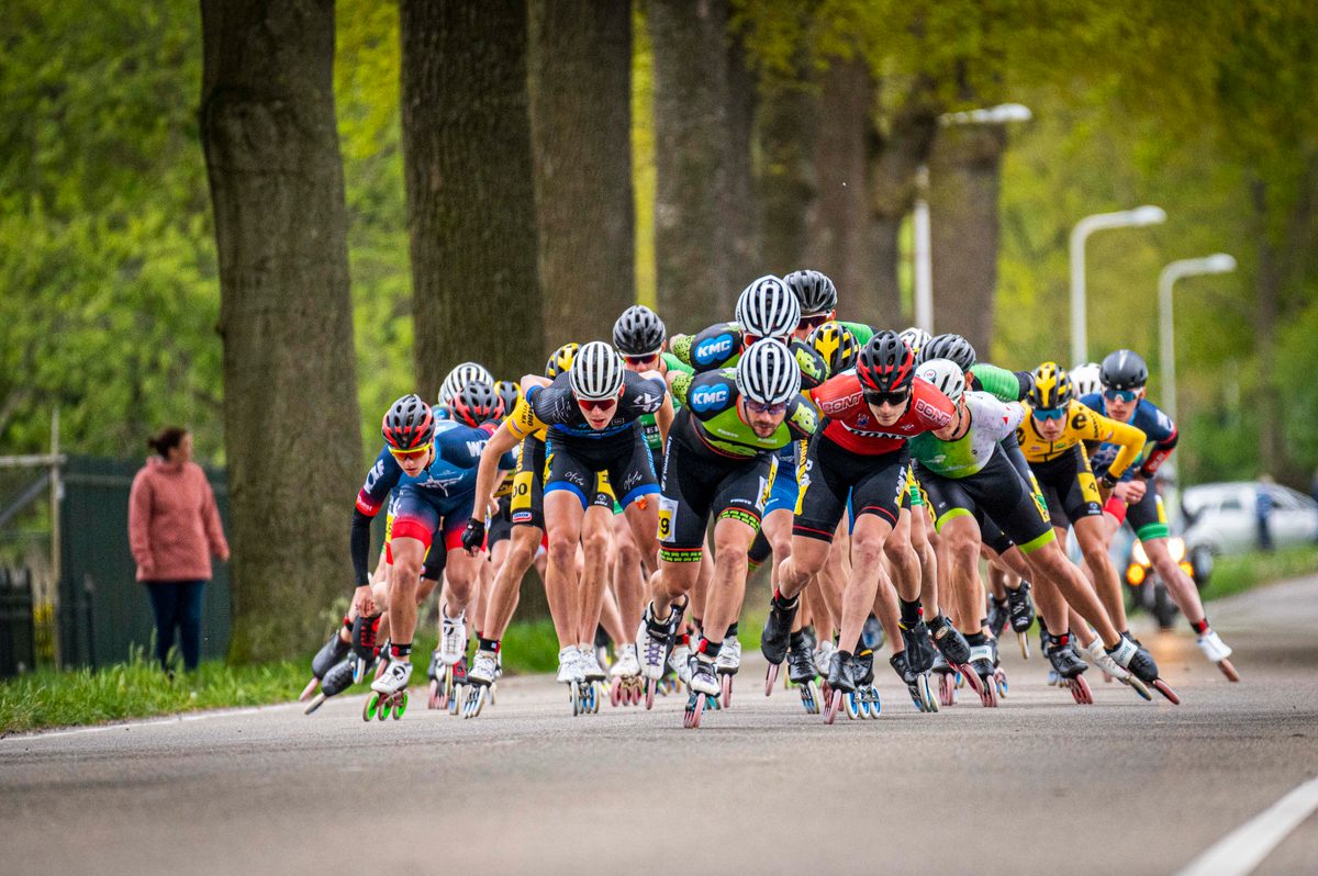 In Steenwijk is met 'de Klim van Steenwijk' het startschot gegeven voor de nationale skeelercompetitie. Bij de mannen was Bart Swings de winner, Marijke Groenewoud was dat bij de dames.