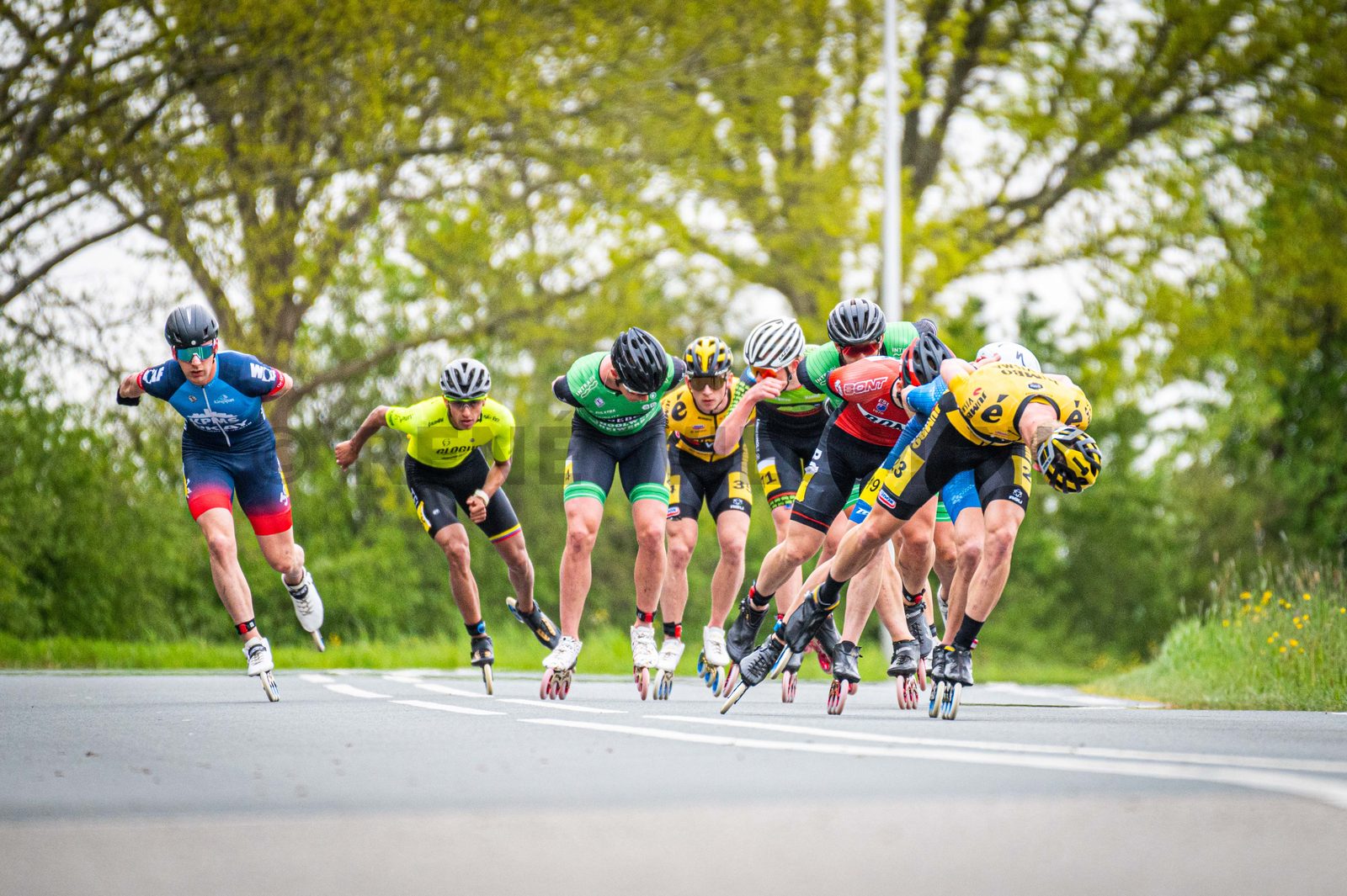 In Steenwijk is met 'de Klim van Steenwijk' het startschot gegeven voor de nationale skeelercompetitie. Bij de mannen was Bart Swings de winner, Marijke Groenewoud was dat bij de dames.
