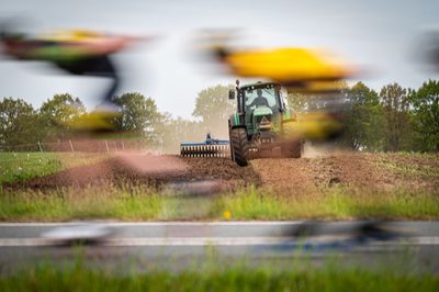 In Steenwijk is met 'de Klim van Steenwijk' het startschot gegeven voor de nationale skeelercompetitie. Bij de mannen was Bart Swings de winner, Marijke Groenewoud was dat bij de dames.