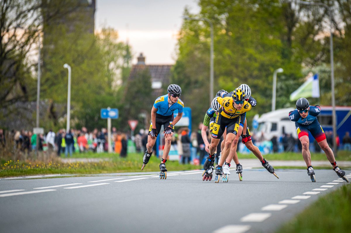 In Steenwijk is met 'de Klim van Steenwijk' het startschot gegeven voor de nationale skeelercompetitie. Bij de mannen was Bart Swings de winner, Marijke Groenewoud was dat bij de dames.