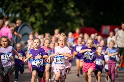 Deelnemers van de Rondje Lindewijk 2026.