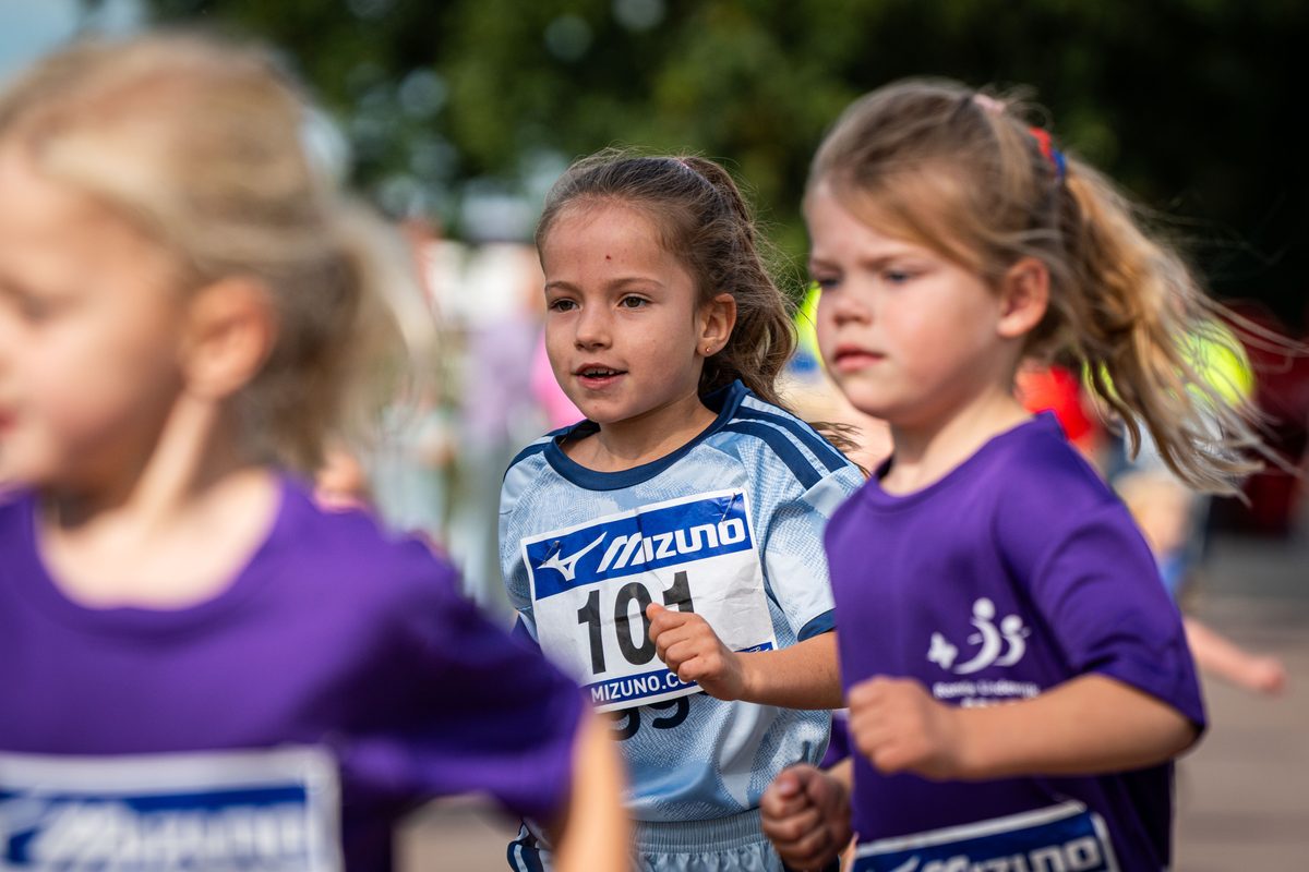 Deelnemers van de Rondje Lindewijk 2026.