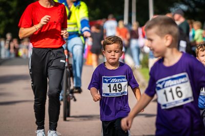 Deelnemers van de Rondje Lindewijk 2026.