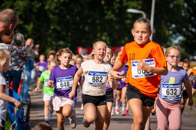 Deelnemers van de Rondje Lindewijk 2026.