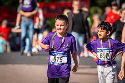 Deelnemers van de Rondje Lindewijk 2026.