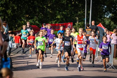 Deelnemers van de Rondje Lindewijk 2026.