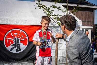 Deelnemers van de Rondje Lindewijk 2026.
