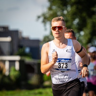 Deelnemers van de Rondje Lindewijk 2026.