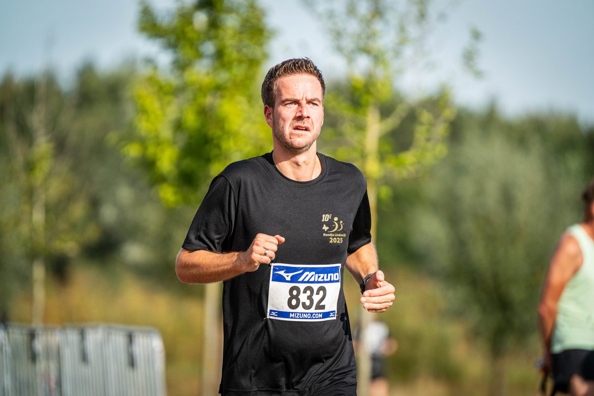 Deelnemers van de Rondje Lindewijk 2026.