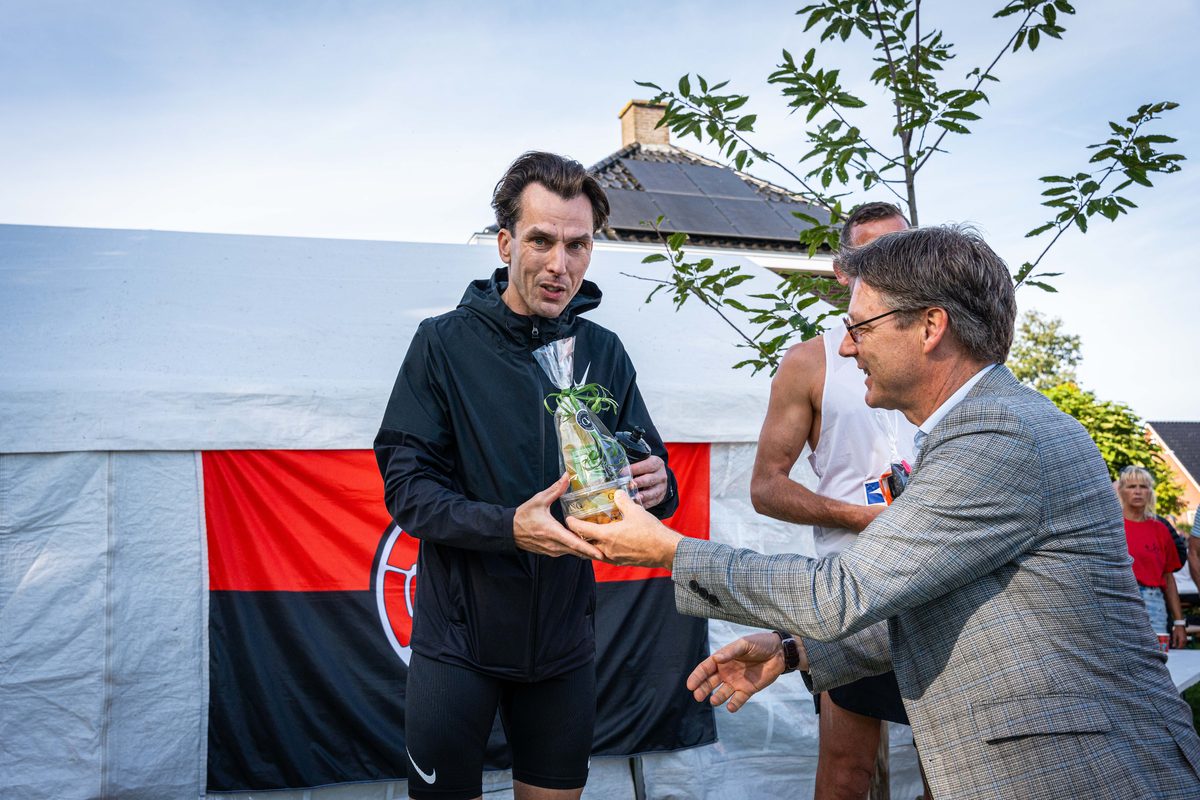 Deelnemers van de Rondje Lindewijk 2026.