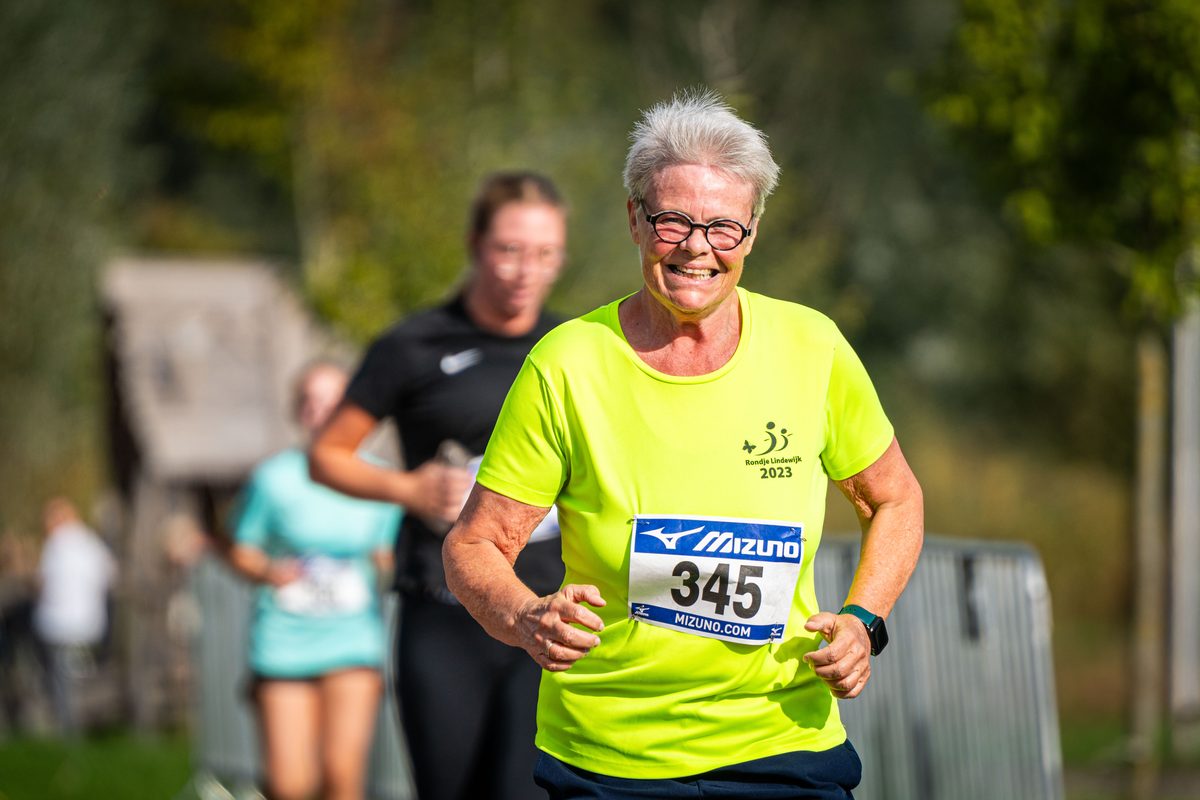 Deelnemers van de Rondje Lindewijk 2026.